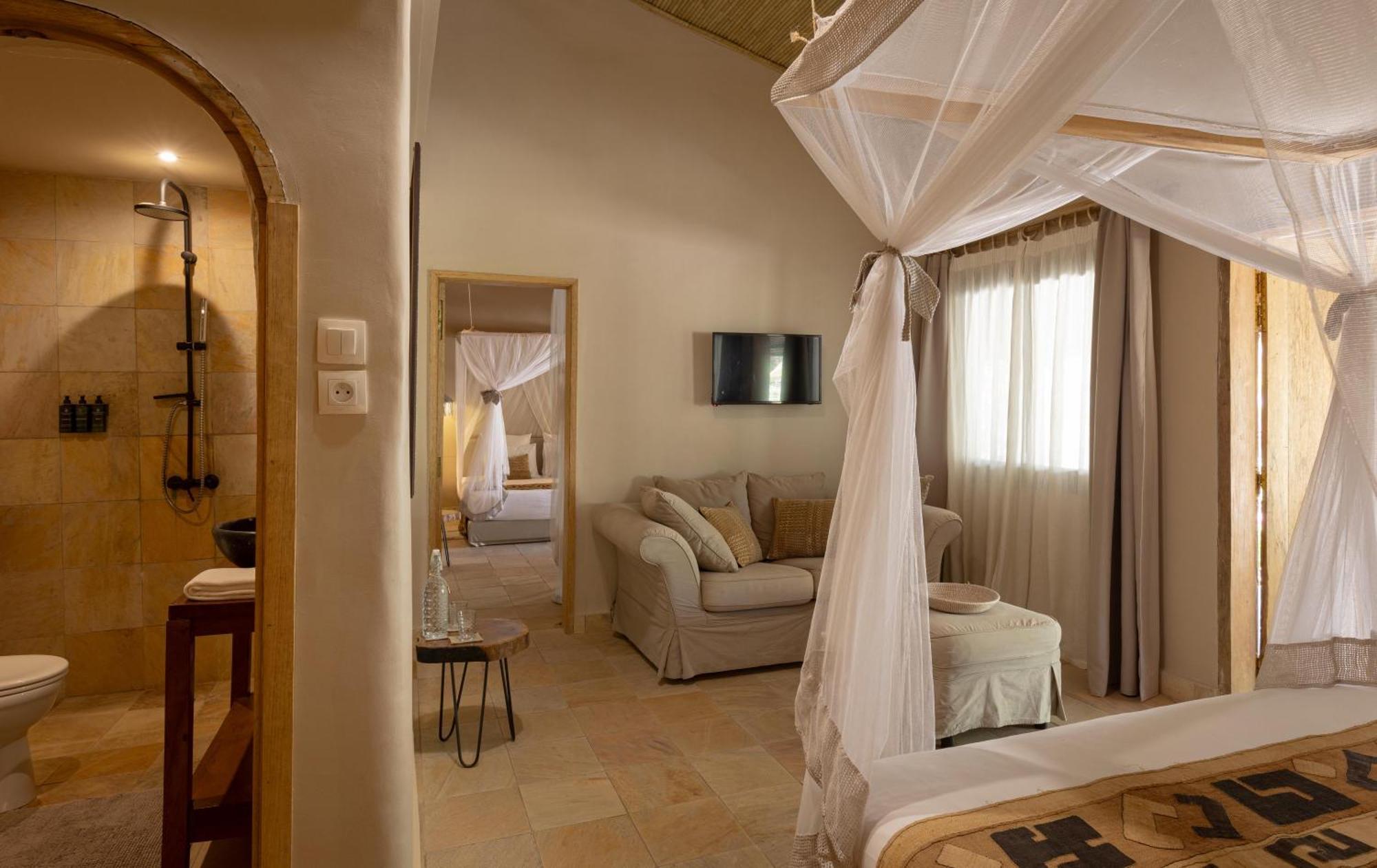 Hotel Les Palétuviers à Toubakouta Extérieur photo
